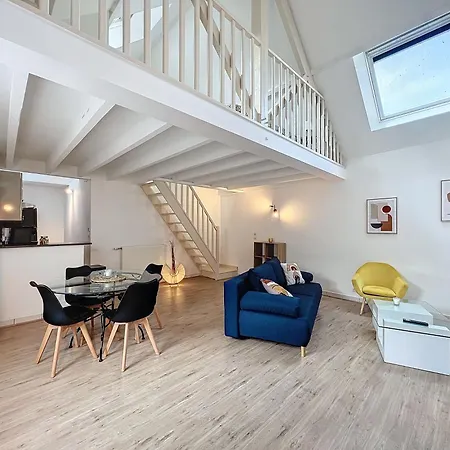 Les Bords De Vienne - Place Dupleix Apartman *