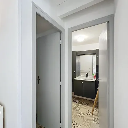 Les Bords De Vienne - Place Dupleix *