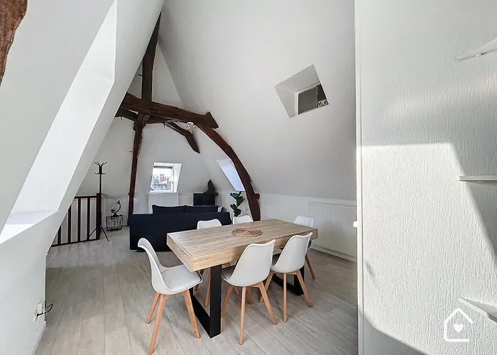 Les Bords De Vienne - Place Dupleix