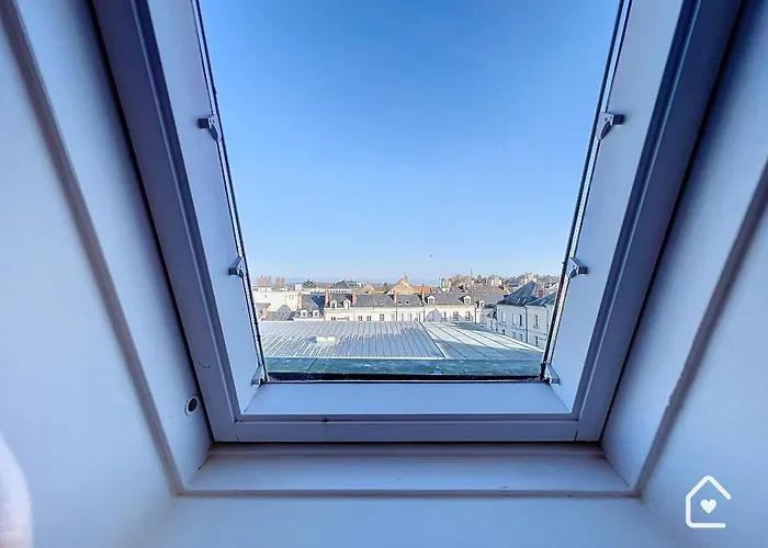 Les Bords De Vienne - Place Dupleix