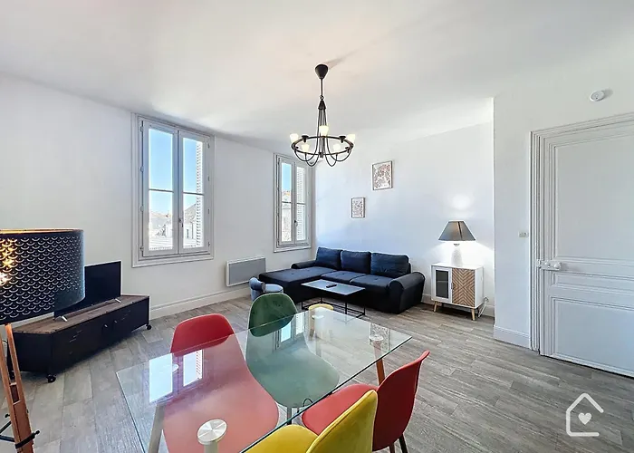 Les Bords De Vienne - Place Dupleix * Châtellerault